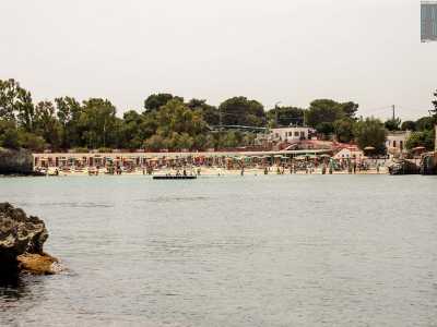 ...occupata dal lido omonimo, uno dei pi� esclusivi di tutto il barese